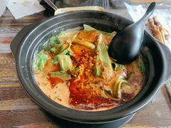 -花儿姐与战哥的美食档