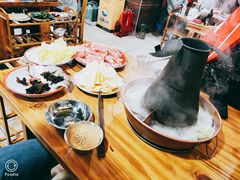 -东镇老火锅(长春路首店)