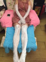 -生活指亮美甲店