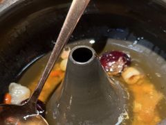 -云海肴·汽锅鸡·云南菜(天山百盛优客店)