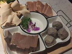 -京韵胡同·酱香羊蝎子火锅涮肉(长寿路店)
