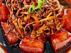 宜兴笋干红烧肉-苏帮袁Sue Cuisine(来福士店)