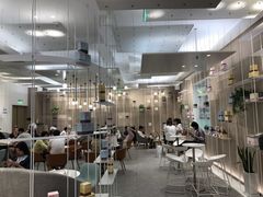 大堂-奈雪的茶(市百一店)
