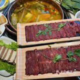 （在拉萨）吃过这家酸汤牦牛肉火锅就不愿再离开