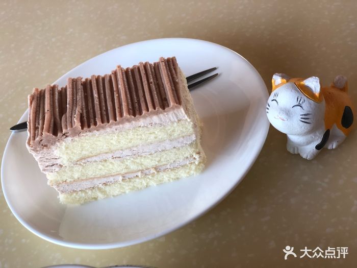 plus a咖啡馆(曹路宝龙广场店)-栗子蛋糕-菜-栗子蛋糕图片-上海美食