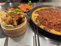 -鹿鸣山草本茶香火锅(园西路店)