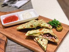 墨西哥风味鸡肉芝士烤饼-element(皇庭店)