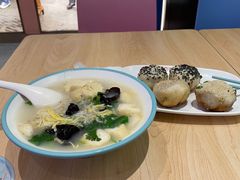 油豆腐百叶包粉丝汤-小杨生煎(湟普汇店)