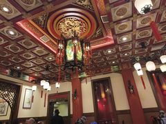 -梅龙镇酒家(南京西路总店)