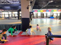 -K1-Club综合格斗俱乐部(青旅新天地店)