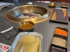 -铭牛烧肉·和牛海鲜自助(高新月牙湖店)