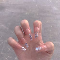 -媄甲诗美甲美睫