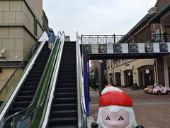 -王府井奥莱临潼小镇(临潼店)