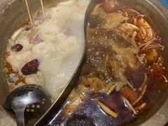-房子红了鱼豆花重庆老火锅(广厦学院店)