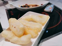 -黄记煌三汁焖锅(新佳丽江汉路店)