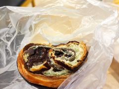 巧克力羊角-巴黎贝甜(五道口店)