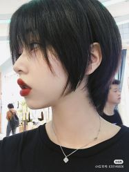-时尚殿堂明星门店