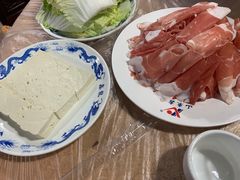 -鑫龙火锅城(环山路店)