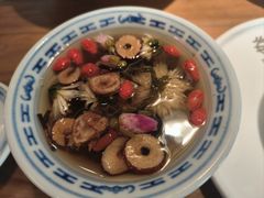 -首秀·四川料理(星耀101店)