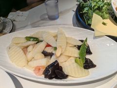 -五谷丰登农家院·地道胶东菜·海鲜烧烤(威海店)