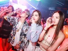 -G5 MAXLAND酒吧