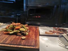 -唐拉雅秀酒店-西锦汇空中BBQ·思创餐厅