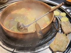 -阿山卓·野生菌火锅·纳西火塘烤肉