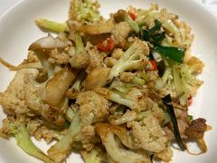 -关东小磨东北菜(漕河泾印象城店)