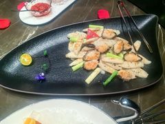 -海派悦庭·海胆烧麦·新融合菜(凯德广场店)