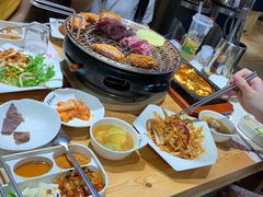 -秋香家韩式炭火烤肉(磐石路店)