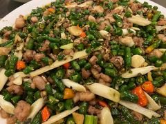 特色尖椒兔-江湖黑大兔(杨家坪店)