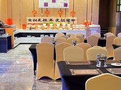-飨食汇全日制餐厅·昆山皇冠假日酒店(九方店)