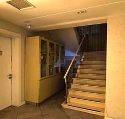 -月之旅·尊 高端月子会所(科馨别墅一店)