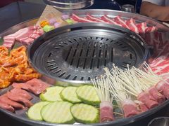 -哈哈碳都·牛肋条无限自助烤肉(宝龙店)