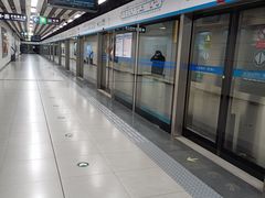 -知春路(地铁站)