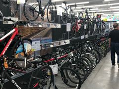 -迪卡侬(鲁泰大道店)