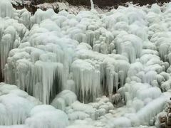 -大平台龙居瀑布旅游区