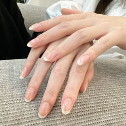 -雅洁美甲美睫