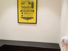 更衣室-SUPERMONKEY超级猩猩健身