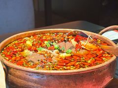 招牌文煮海鲜毛血旺-纯阳•六两酒馆