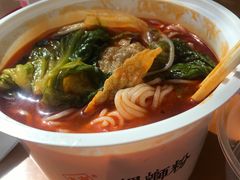 -水平有限螺蛳粉(宏达大厦店)