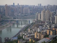 -鹅岭公园瞰胜楼