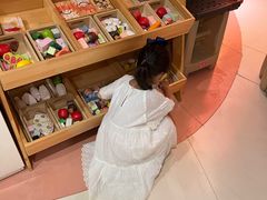 -水桶王国主题餐厅·聚会·生日派对·亲子活动·家庭套餐(亚龙湾希尔顿店)