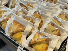 -OUR Bakery(中海环宇荟店)