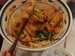 -阿瓦山寨·湘菜现炒·剁椒鱼头王(咸阳总店)