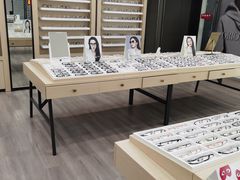 -康利眼镜·蔡司战略合作店(龙泉书房店)
