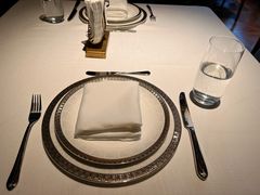 -Mogul Eatery·大亨餐酒馆