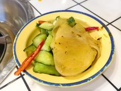 -晓彭肥肠鸡·泡椒鸡火锅(水木天地店)