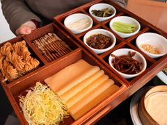 老北京酱肉配手工煎饼-玖五京菜(杭州城北万象城店)