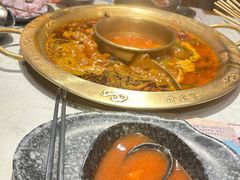 -哥老官重庆美蛙鱼头(五角场合生汇店)